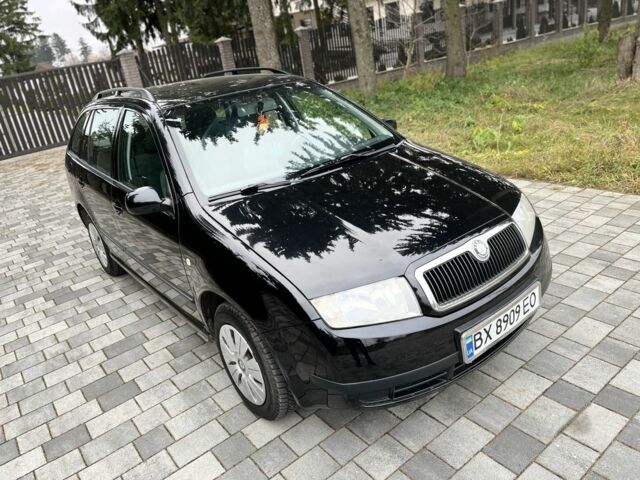Черный Шкода Фабия, объемом двигателя 1.4 л и пробегом 230 тыс. км за 3999 $, фото 3 на Automoto.ua