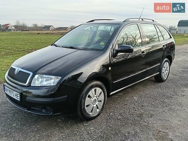 Черный Шкода Фабия, объемом двигателя 1.4 л и пробегом 225 тыс. км за 4800 $, фото 34 на Automoto.ua