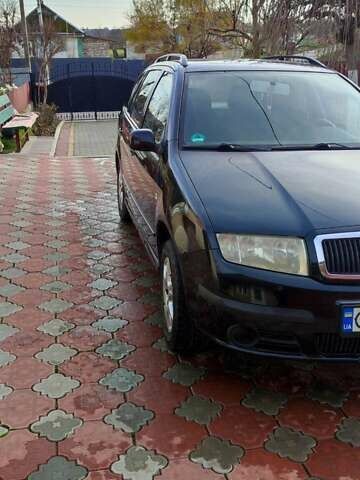 Черный Шкода Фабия, объемом двигателя 1.4 л и пробегом 387 тыс. км за 3500 $, фото 3 на Automoto.ua