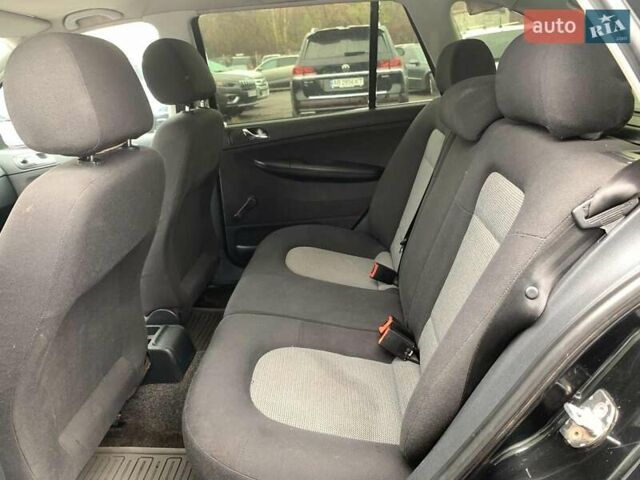 Черный Шкода Фабия, объемом двигателя 1.4 л и пробегом 308 тыс. км за 3390 $, фото 19 на Automoto.ua
