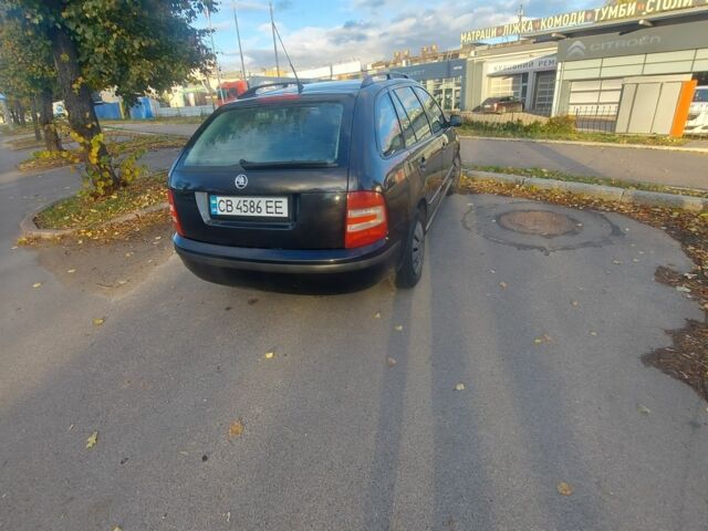 Чорний Шкода Фабія, об'ємом двигуна 1.4 л та пробігом 310 тис. км за 3899 $, фото 2 на Automoto.ua