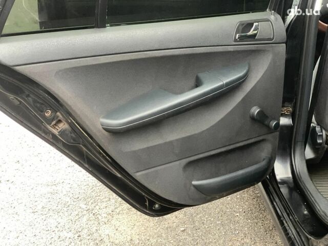 Черный Шкода Фабия, объемом двигателя 1.4 л и пробегом 308 тыс. км за 3390 $, фото 18 на Automoto.ua
