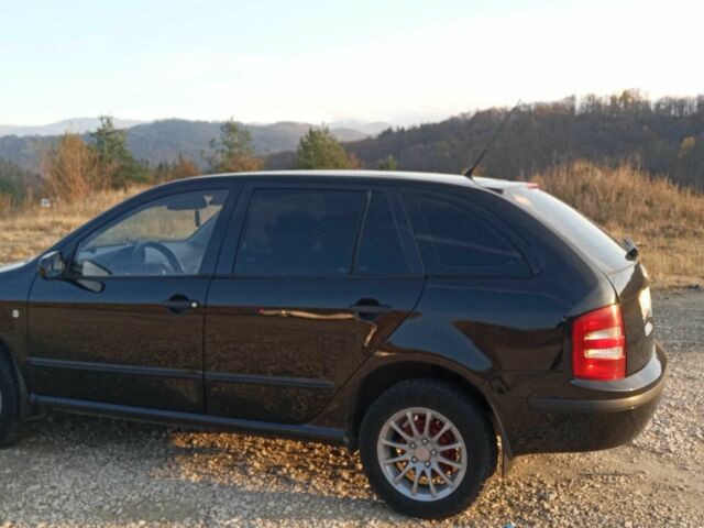 Черный Шкода Фабия, объемом двигателя 1.2 л и пробегом 300 тыс. км за 4350 $, фото 23 на Automoto.ua