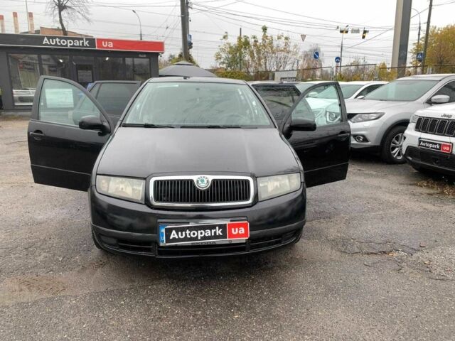 Черный Шкода Фабия, объемом двигателя 1.4 л и пробегом 308 тыс. км за 3390 $, фото 12 на Automoto.ua
