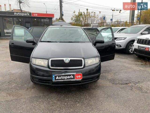 Черный Шкода Фабия, объемом двигателя 1.4 л и пробегом 308 тыс. км за 3390 $, фото 12 на Automoto.ua