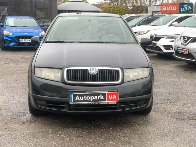 Черный Шкода Фабия, объемом двигателя 1.4 л и пробегом 308 тыс. км за 3390 $, фото 1 на Automoto.ua