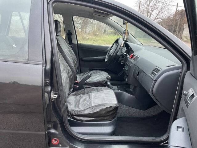 Чорний Шкода Фабія, об'ємом двигуна 1.2 л та пробігом 225 тис. км за 3450 $, фото 15 на Automoto.ua