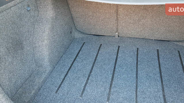 Черный Шкода Фабия, объемом двигателя 1.39 л и пробегом 168 тыс. км за 4600 $, фото 39 на Automoto.ua