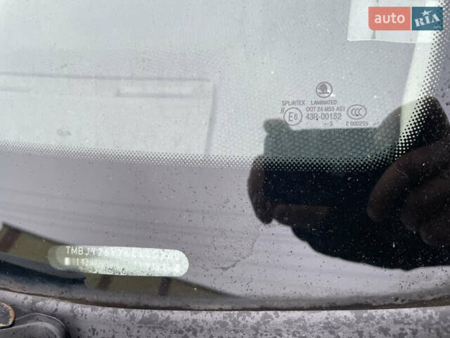 Черный Шкода Фабия, объемом двигателя 1.2 л и пробегом 245 тыс. км за 3450 $, фото 9 на Automoto.ua