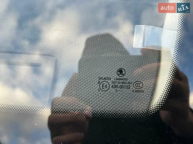 Шкода Фабия 2005 в Казатине на Automoto.ua Черный Шкода Фабия, объемом двигателя 1.4 л и пробегом 184 тыс. км за 4900 $, фото 12 на Automoto.ua