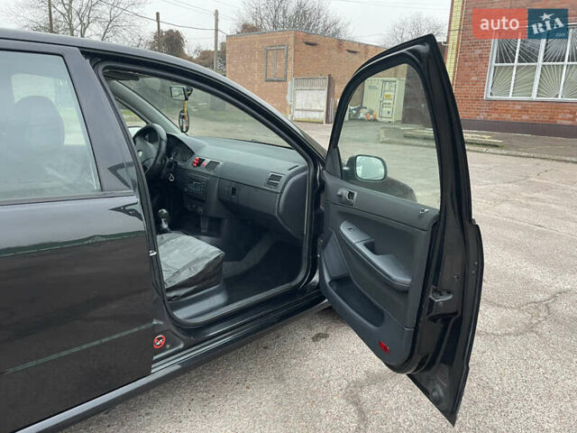 Черный Шкода Фабия, объемом двигателя 1.2 л и пробегом 245 тыс. км за 3450 $, фото 38 на Automoto.ua