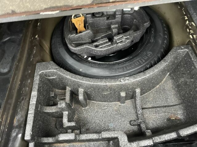 Чорний Шкода Фабія, об'ємом двигуна 1.2 л та пробігом 225 тис. км за 3450 $, фото 13 на Automoto.ua