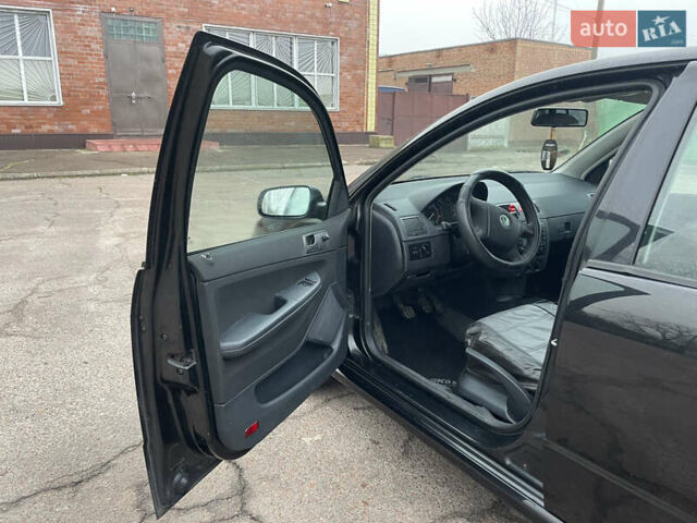 Черный Шкода Фабия, объемом двигателя 1.2 л и пробегом 245 тыс. км за 3450 $, фото 41 на Automoto.ua