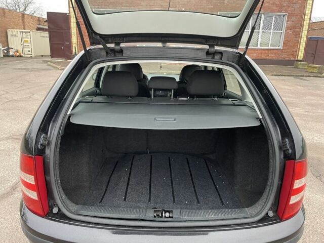 Чорний Шкода Фабія, об'ємом двигуна 1.2 л та пробігом 225 тис. км за 3450 $, фото 11 на Automoto.ua