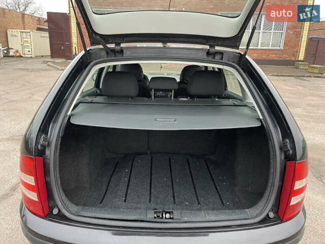 Черный Шкода Фабия, объемом двигателя 1.2 л и пробегом 245 тыс. км за 3450 $, фото 30 на Automoto.ua