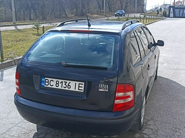 Чорний Шкода Фабія, об'ємом двигуна 1.4 л та пробігом 424 тис. км за 3000 $, фото 3 на Automoto.ua