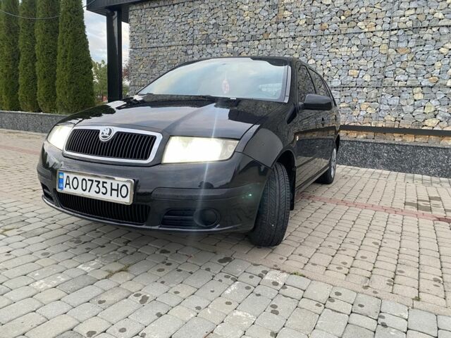 Чорний Шкода Фабія, об'ємом двигуна 1.2 л та пробігом 205 тис. км за 3200 $, фото 5 на Automoto.ua