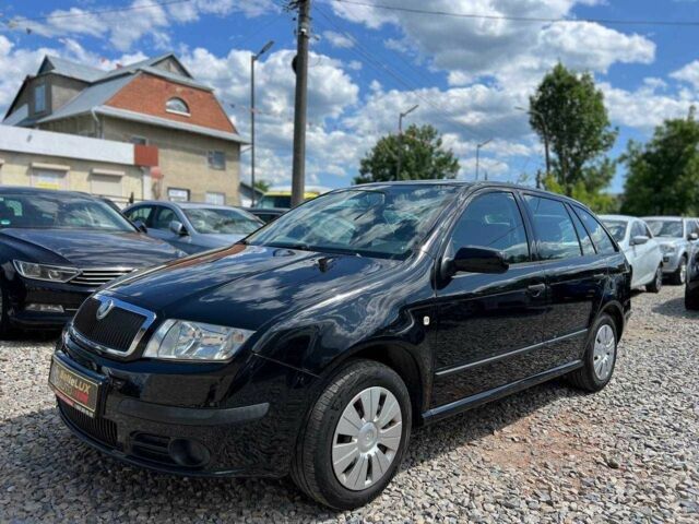 Чорний Шкода Фабія, об'ємом двигуна 1.4 л та пробігом 240 тис. км за 4499 $, фото 3 на Automoto.ua