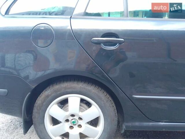 Чорний Шкода Фабія, об'ємом двигуна 1.39 л та пробігом 228 тис. км за 5200 $, фото 8 на Automoto.ua
