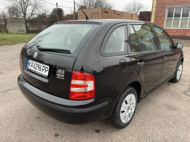 Чорний Шкода Фабія, об'ємом двигуна 1.2 л та пробігом 225 тис. км за 3450 $, фото 6 на Automoto.ua