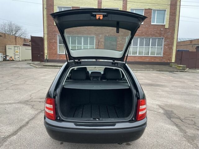 Чорний Шкода Фабія, об'ємом двигуна 1.2 л та пробігом 225 тис. км за 3450 $, фото 12 на Automoto.ua