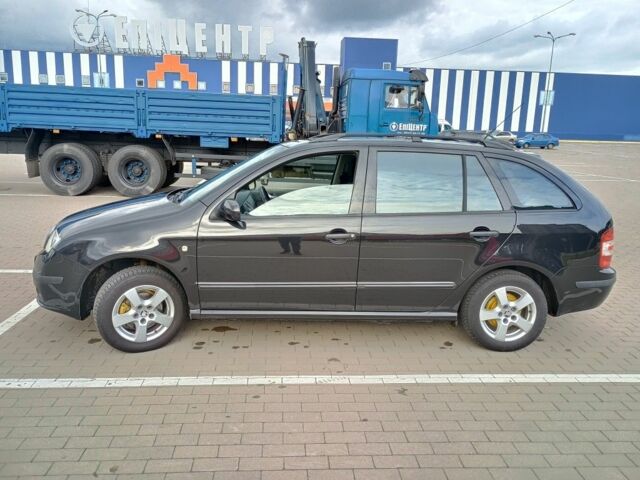 Черный Шкода Фабия, объемом двигателя 1.4 л и пробегом 179 тыс. км за 4950 $, фото 1 на Automoto.ua