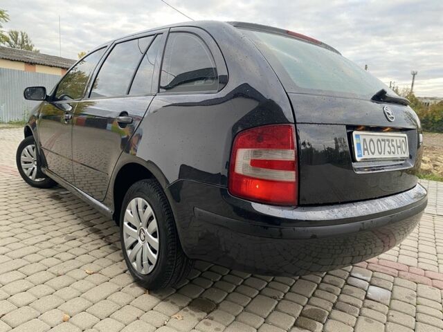 Чорний Шкода Фабія, об'ємом двигуна 1.2 л та пробігом 205 тис. км за 3200 $, фото 4 на Automoto.ua