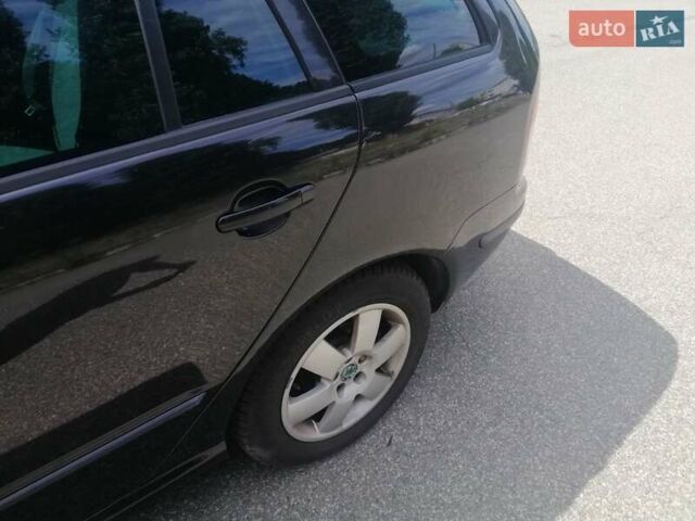 Черный Шкода Фабия, объемом двигателя 1.4 л и пробегом 235 тыс. км за 4700 $, фото 50 на Automoto.ua