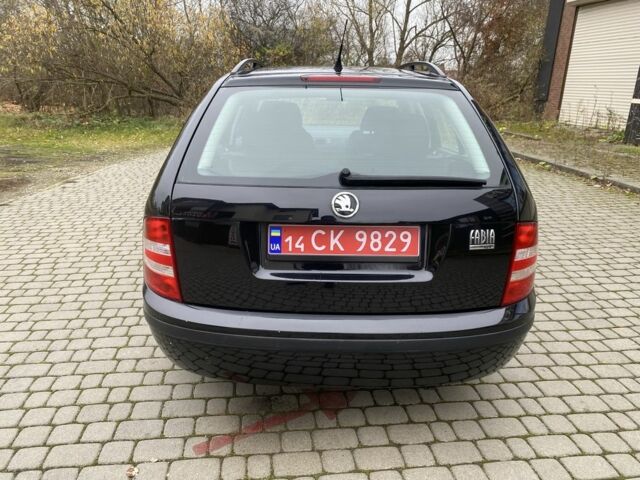 Черный Шкода Фабия, объемом двигателя 0 л и пробегом 173 тыс. км за 5350 $, фото 11 на Automoto.ua