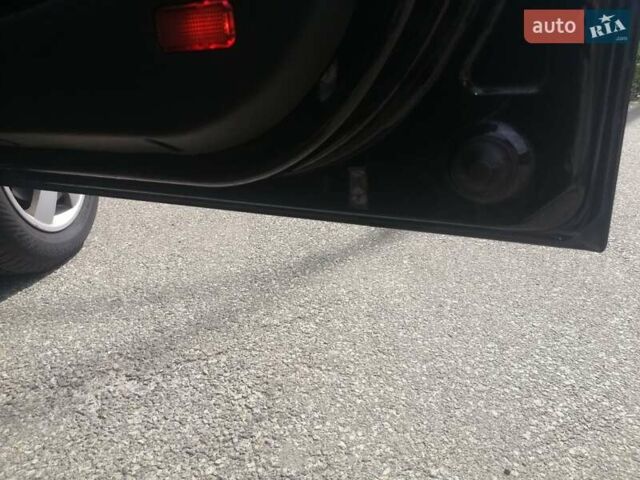 Черный Шкода Фабия, объемом двигателя 1.4 л и пробегом 235 тыс. км за 4700 $, фото 47 на Automoto.ua