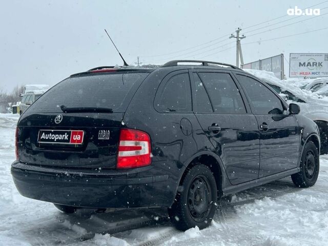 Черный Шкода Фабия, объемом двигателя 1.4 л и пробегом 276 тыс. км за 5440 $, фото 7 на Automoto.ua