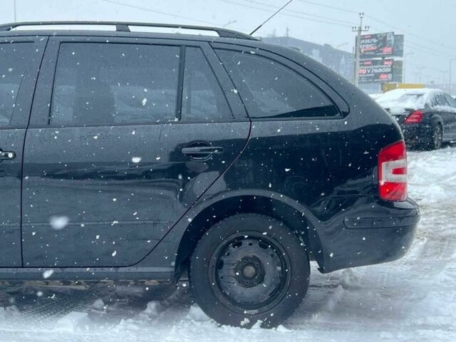 Чорний Шкода Фабія, об'ємом двигуна 1.4 л та пробігом 276 тис. км за 5440 $, фото 4 на Automoto.ua