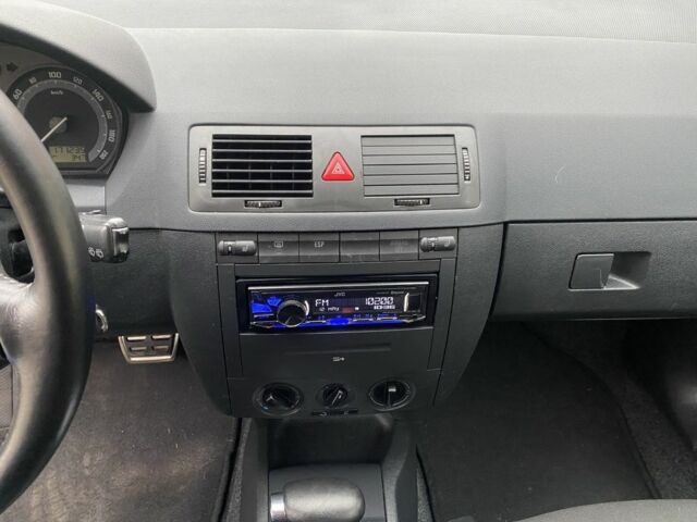 Черный Шкода Фабия, объемом двигателя 0 л и пробегом 173 тыс. км за 5350 $, фото 21 на Automoto.ua