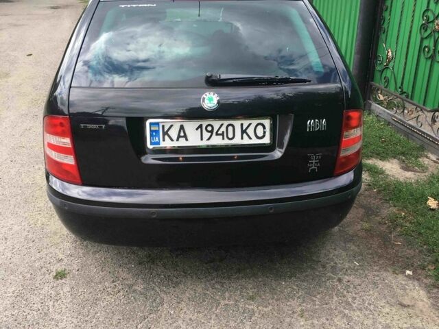 Чорний Шкода Фабія, об'ємом двигуна 1.4 л та пробігом 191 тис. км за 4600 $, фото 2 на Automoto.ua