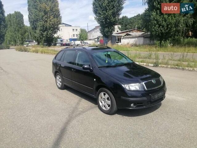 Черный Шкода Фабия, объемом двигателя 1.4 л и пробегом 235 тыс. км за 4700 $, фото 31 на Automoto.ua