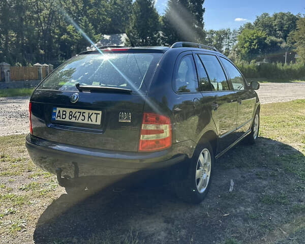 Черный Шкода Фабия, объемом двигателя 1.4 л и пробегом 180 тыс. км за 4800 $, фото 7 на Automoto.ua