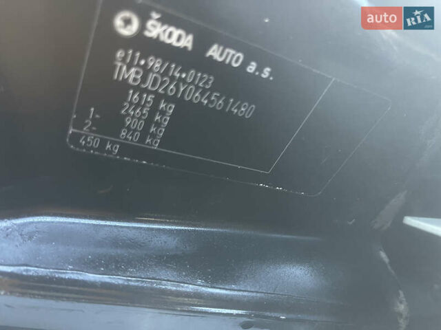 Черный Шкода Фабия, объемом двигателя 1.4 л и пробегом 180 тыс. км за 4800 $, фото 22 на Automoto.ua