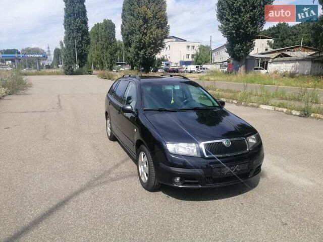 Черный Шкода Фабия, объемом двигателя 1.4 л и пробегом 235 тыс. км за 4700 $, фото 30 на Automoto.ua