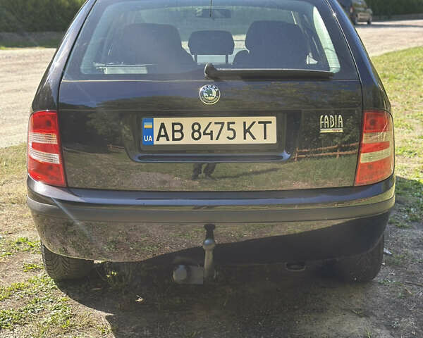 Черный Шкода Фабия, объемом двигателя 1.4 л и пробегом 180 тыс. км за 4800 $, фото 8 на Automoto.ua