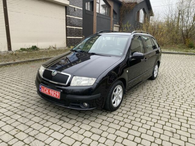 Черный Шкода Фабия, объемом двигателя 0 л и пробегом 173 тыс. км за 5350 $, фото 1 на Automoto.ua