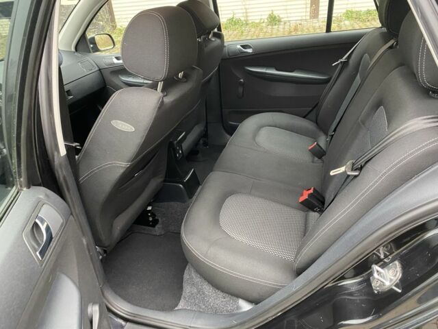 Черный Шкода Фабия, объемом двигателя 0 л и пробегом 173 тыс. км за 5350 $, фото 23 на Automoto.ua