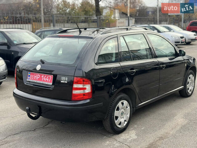 Черный Шкода Фабия, объемом двигателя 1.4 л и пробегом 173 тыс. км за 4900 $, фото 6 на Automoto.ua