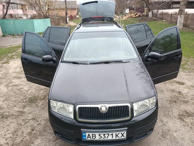 Черный Шкода Фабия, объемом двигателя 1.4 л и пробегом 232 тыс. км за 4999 $, фото 19 на Automoto.ua