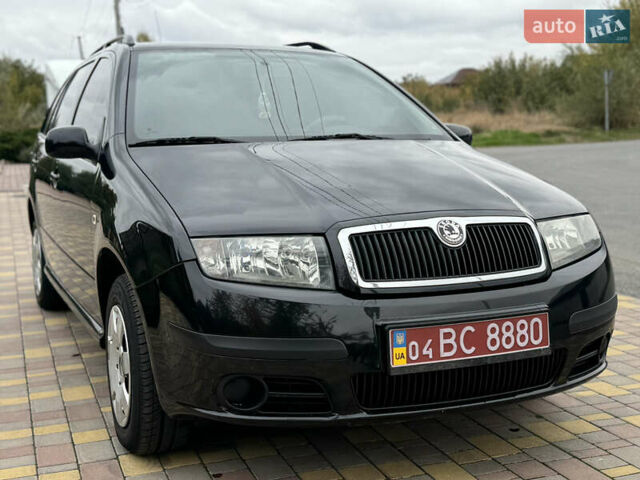 Чорний Шкода Фабія, об'ємом двигуна 1.4 л та пробігом 160 тис. км за 5777 $, фото 49 на Automoto.ua