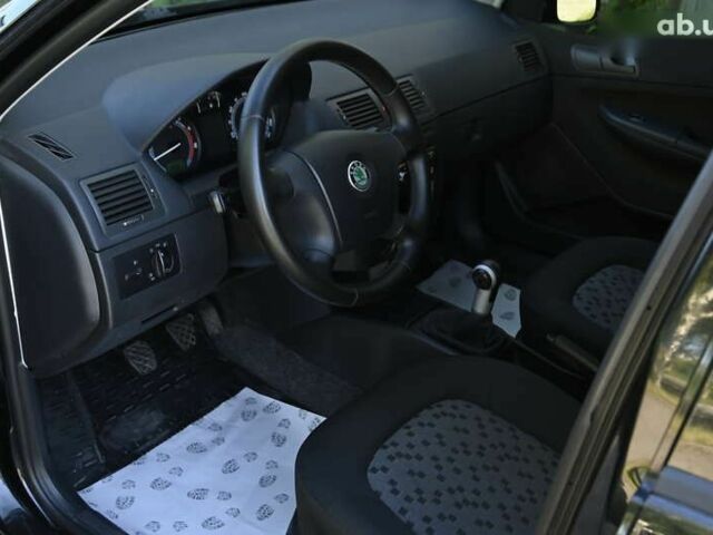 Шкода Фабия 2007 в Бердичеве на Automoto.ua Черный Шкода Фабия, объемом двигателя 1.4 л и пробегом 212 тыс. км за 4999 $, фото 20 на Automoto.ua