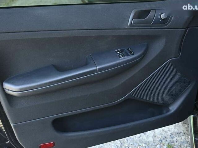 Шкода Фабия 2007 в Бердичеве на Automoto.ua Черный Шкода Фабия, объемом двигателя 1.4 л и пробегом 212 тыс. км за 4999 $, фото 15 на Automoto.ua