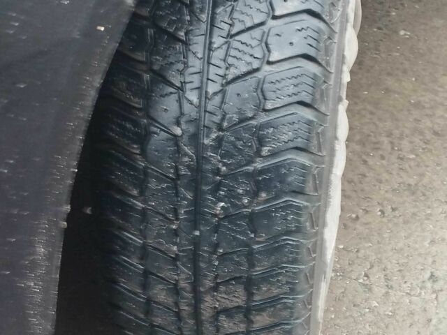 Черный Шкода Фабия, объемом двигателя 1.2 л и пробегом 272 тыс. км за 3500 $, фото 2 на Automoto.ua