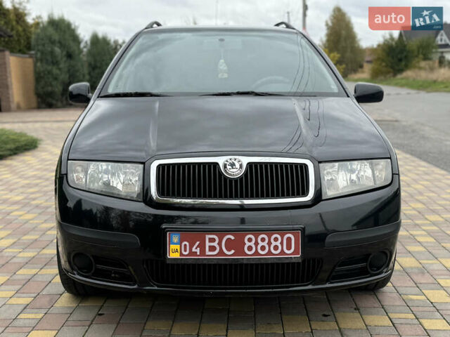 Чорний Шкода Фабія, об'ємом двигуна 1.4 л та пробігом 160 тис. км за 5777 $, фото 51 на Automoto.ua