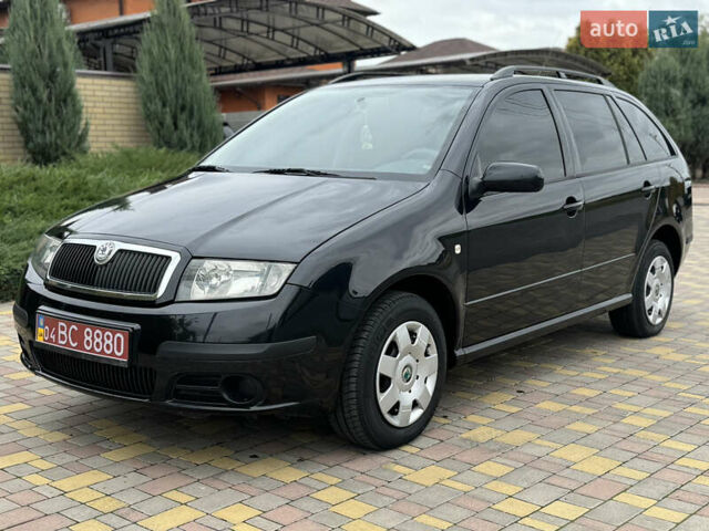 Чорний Шкода Фабія, об'ємом двигуна 1.4 л та пробігом 160 тис. км за 5777 $, фото 54 на Automoto.ua