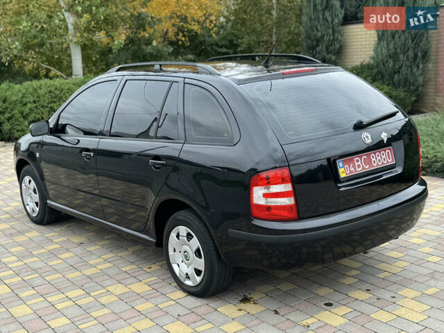 Чорний Шкода Фабія, об'ємом двигуна 1.4 л та пробігом 160 тис. км за 5777 $, фото 59 на Automoto.ua